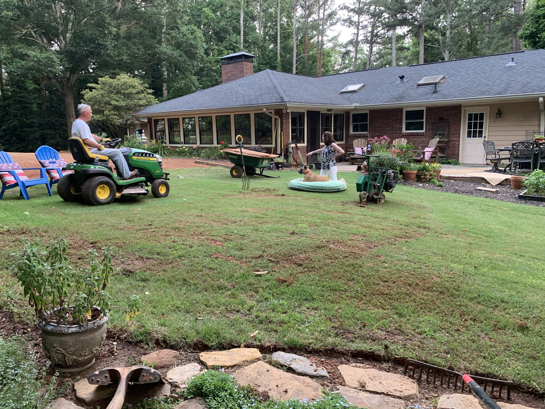 3520C615-3A87-4571-82B9-8A740954048A