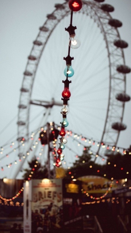 Ferris Wheel