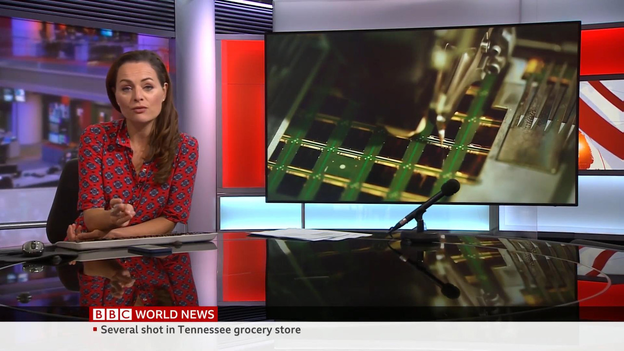 09.24 - 06.00.00 - Bbc World News. News. Reporting On The Day's Inter...-1.m4v_snapshot_47.18_[2021.