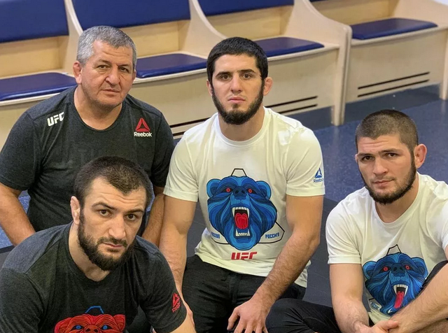 Ислам Махачев: Абдулманап заслужава място в UFC Залата на славата