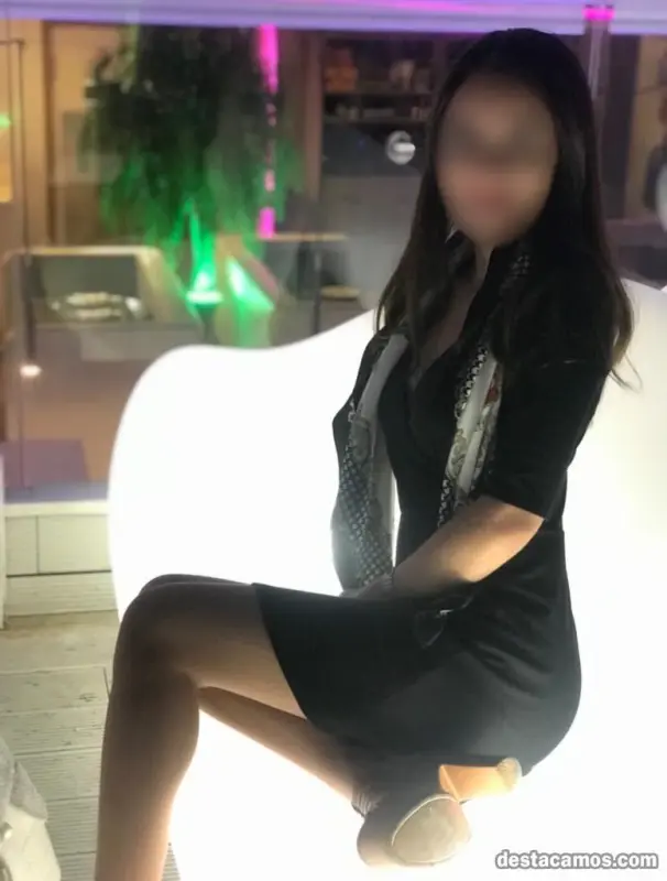 602567349-acompanante-en-madrid-0E6i4H-e