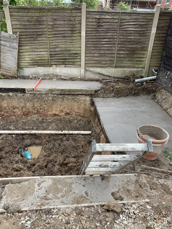 AFA12626-0961-4846-9BE8-BC5F4CC473A4