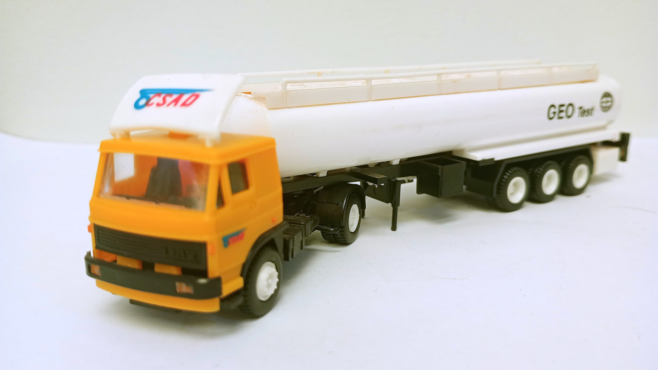 Mach (3737)