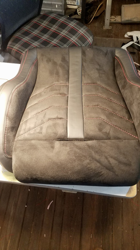 6EDA9E5A-D763-4334-97CE-B3698F5FB74F