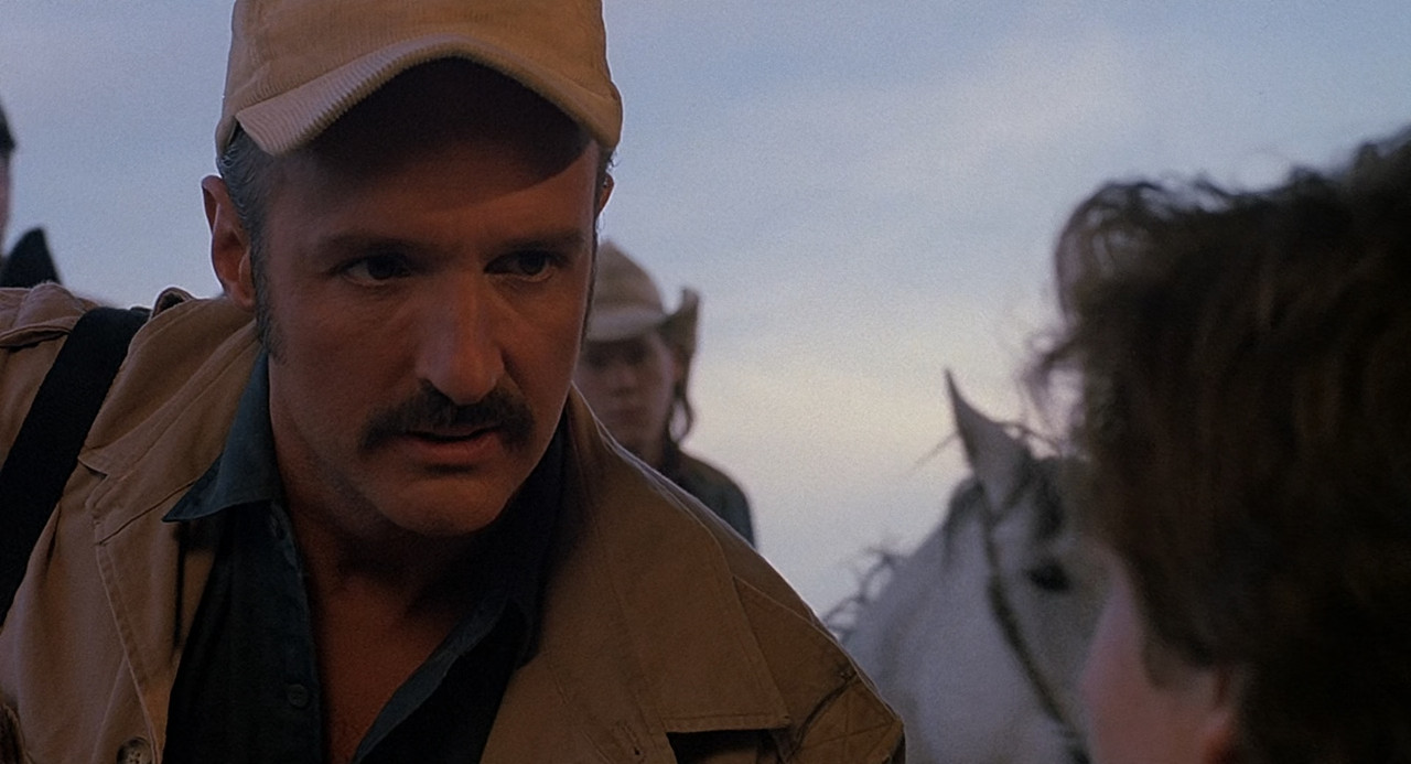 Tremors (1990).mkv_snapshot_00.29.43_[2018.02.03_02.12.37]