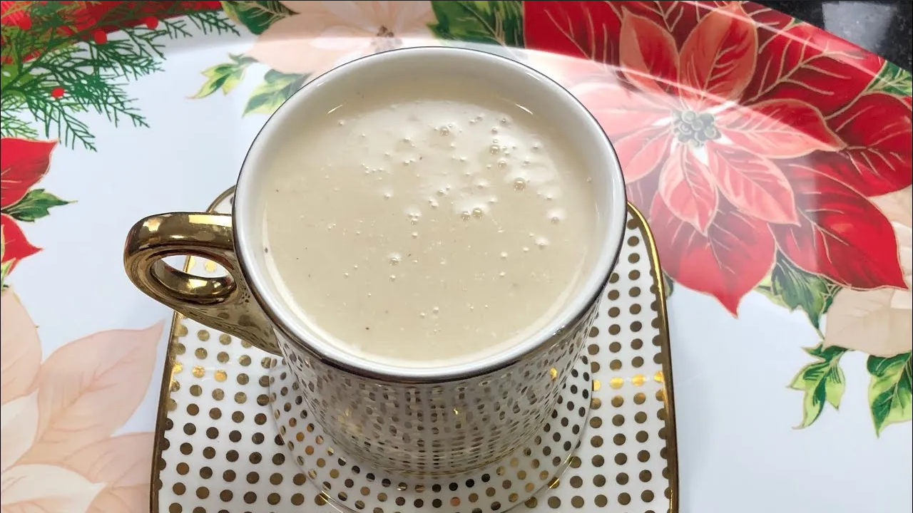 Esta es la receta para preparar una bebida caliente, atole de coco sin azúcar