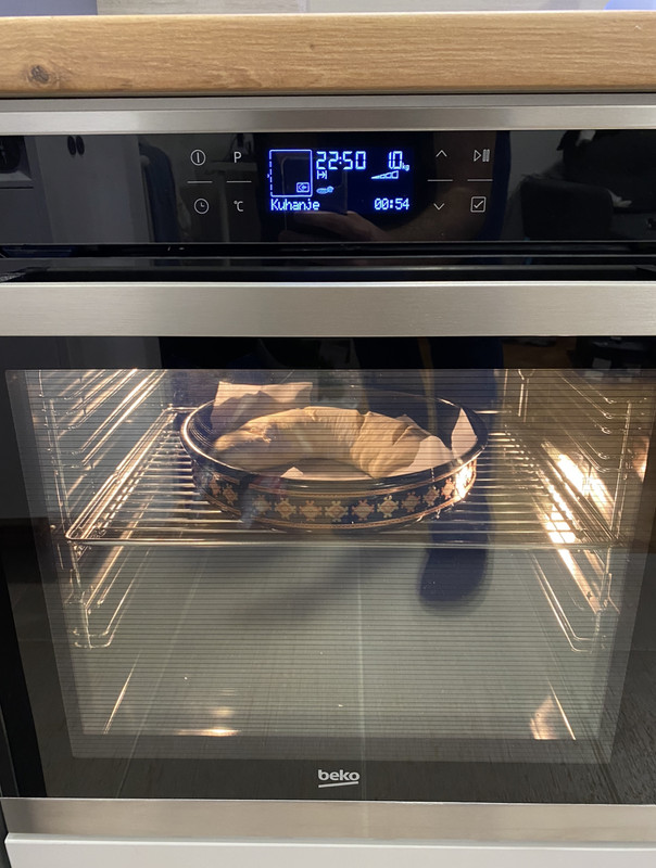 A556C2E6-6EA6-40E4-9D47-C2D99D2EAD79