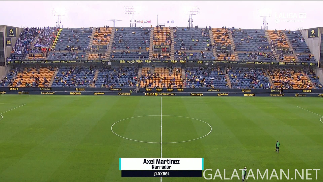 10-13_00-31-40_ES  M  LALIGA TV HYPERMOTION FHD_Cádiz vs Málaga.ts_snapshot_01.34.497