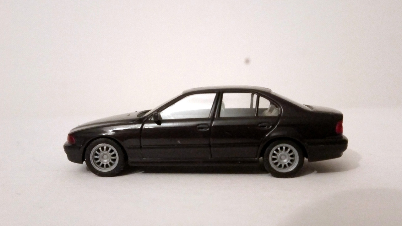 Mach (9126)