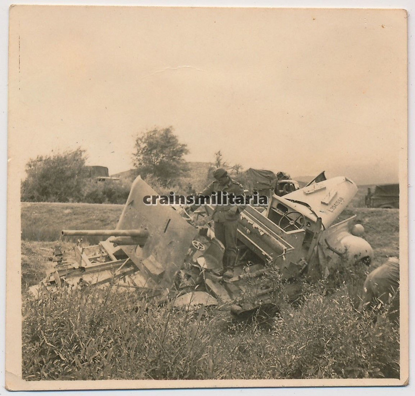 Orig. Foto englische Beute Geschützwagen PaK Ges