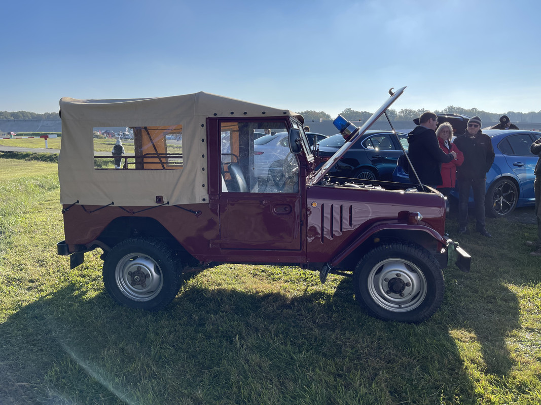 FC0774DB-84C4-4380-8E26-DA4F54BADFB7