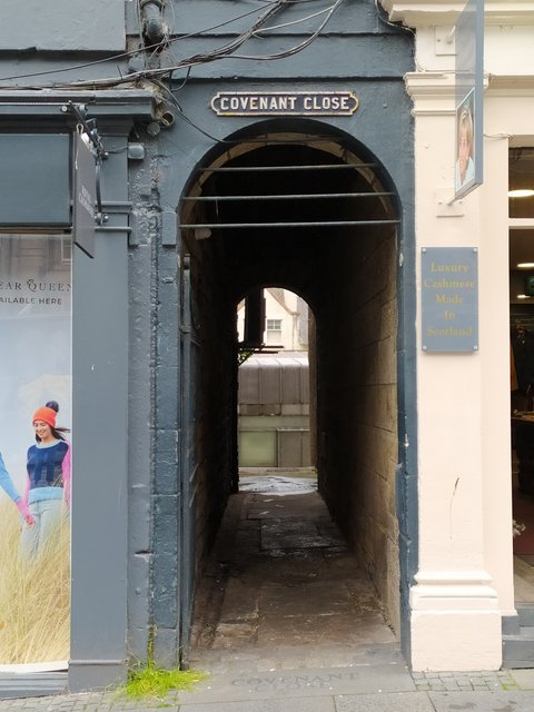 Edimburgo: Una ciudad “encantada” con mucho encanto - Blogs de Reino Unido - Día 2 El Castillo, Museos, misterios y bailes (50)