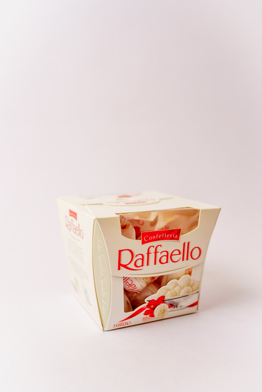 РљРѕРЅС„РµС‚С‹ Raffaello 150Рі