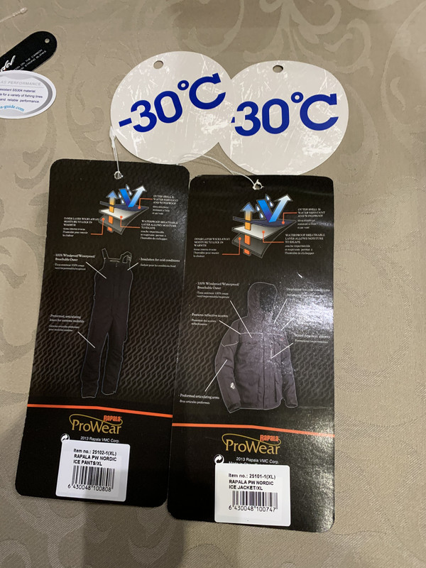 B0A22B3B-22AD-4EBD-86A8-31CBE10EE8EC