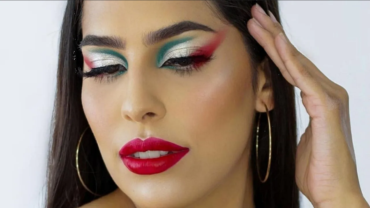 ¿Quieres lucir un maquillaje para las fiestas patrias? Hazlo con una cuchara