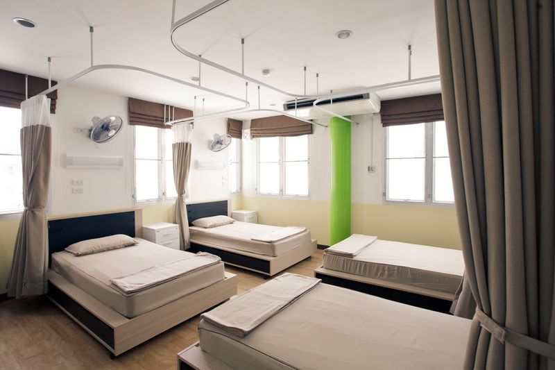 10 Y QSNICH bed