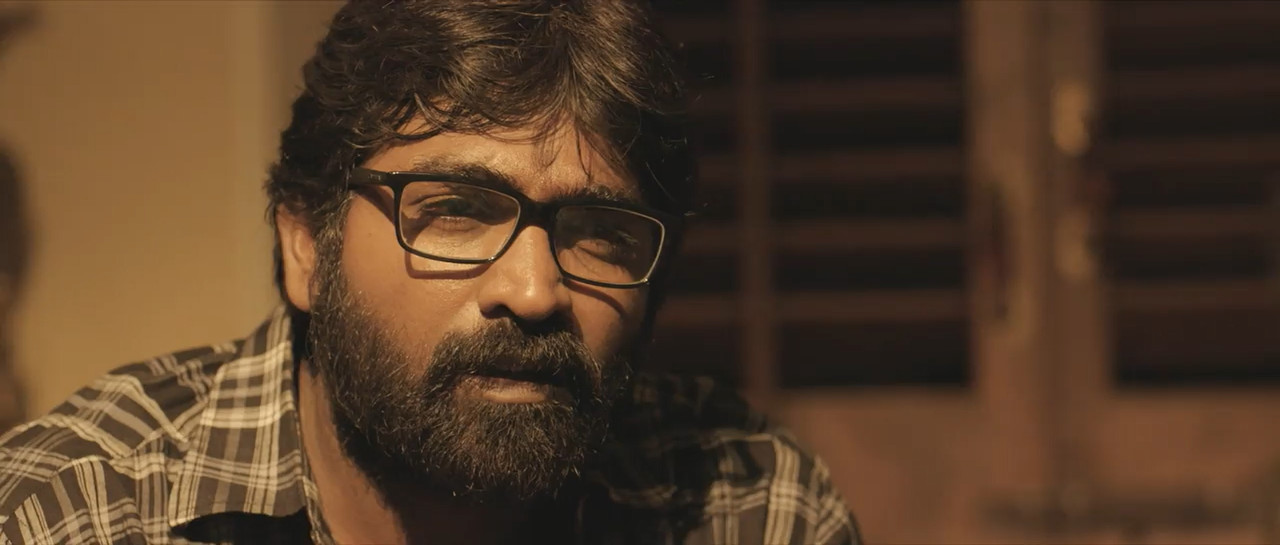 Iraivi 2016 WebRip [Tamil] 480p 720p ESub Screenshot