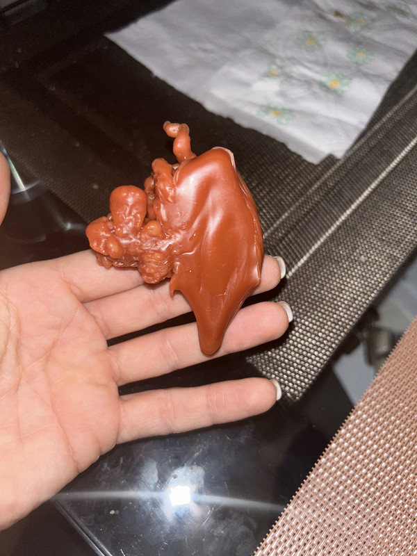 7AD12E0F-FA3E-4BD1-9EC2-EC2D29A4BFA4