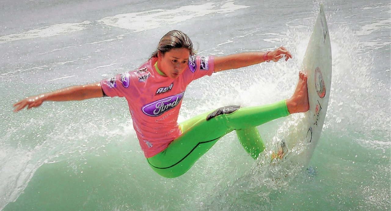 people-girlwaterboard.jpg