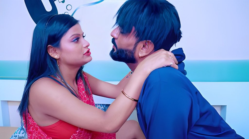 Girlfriend Ki Chahat Hot Hindi Uncut Short Film