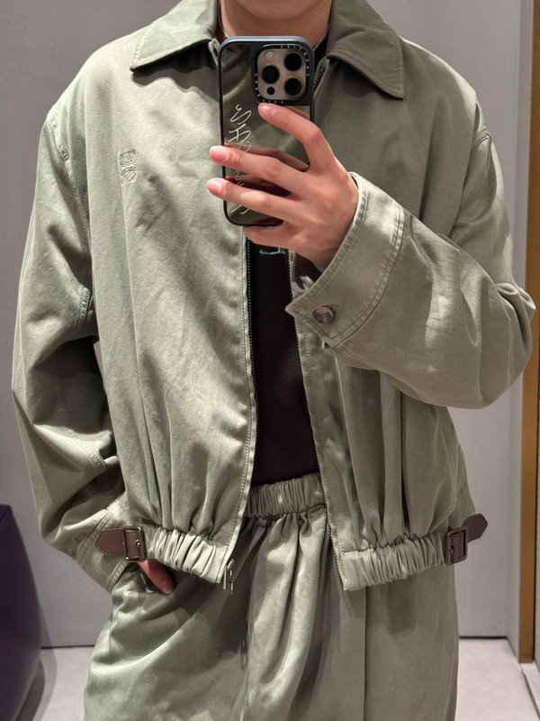 2025-10-18-23-35-IMG-8623