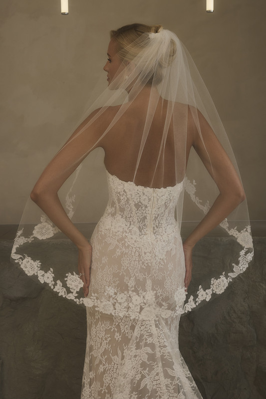 Darcy Matching Bridal Veil Style 2634V Back View