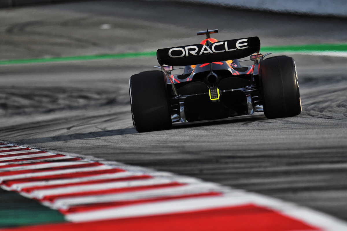 [Imagen: f1-test-barcellona-gallery-day1-434.jpg]