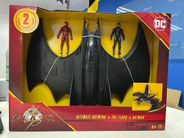 FLASH-BATWING.jpg