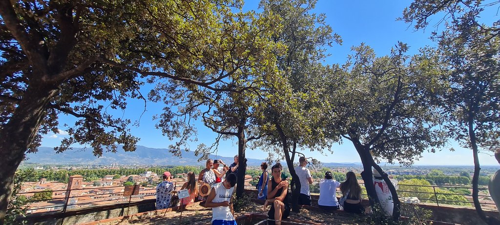 Lucca, Pisa y tarde de playa en Torre del Lago - La Toscana 2022: entre termas y cipreses (8)