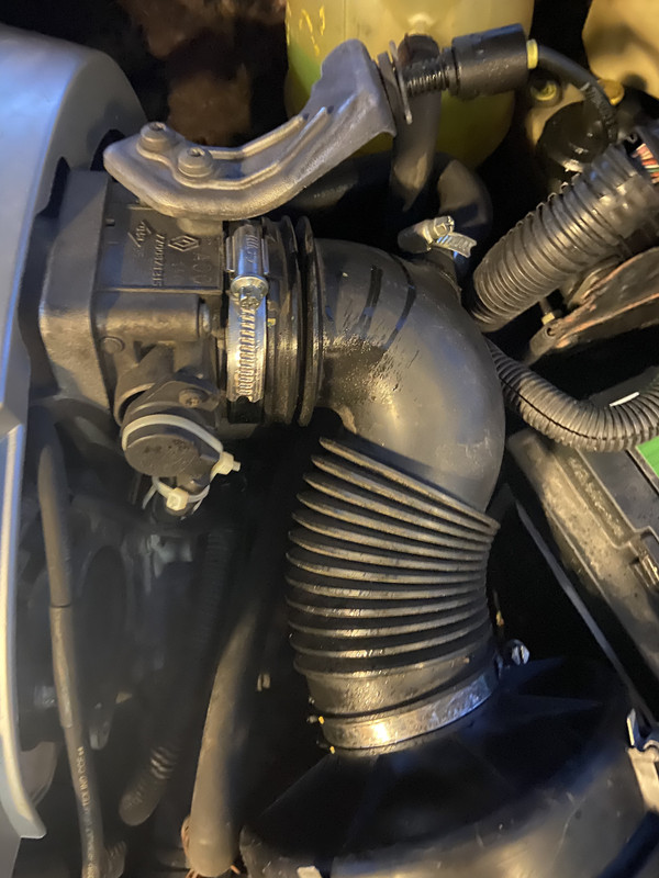 515EB84A-5CCC-46F7-B0F8-411DCBA36C6E