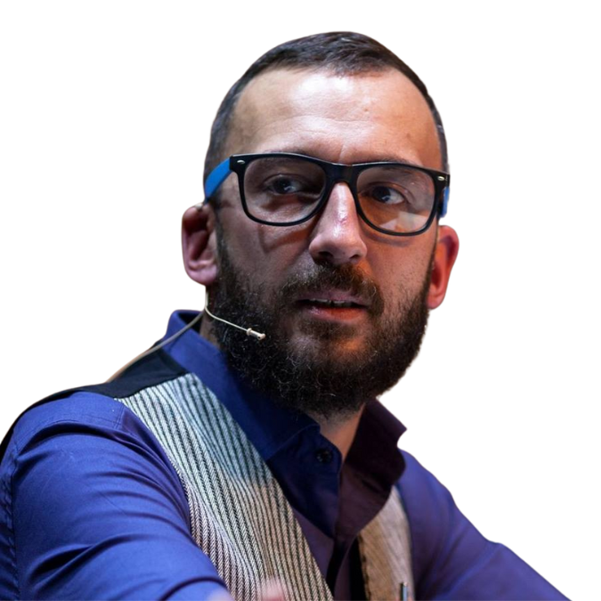 Vlad Tăușance