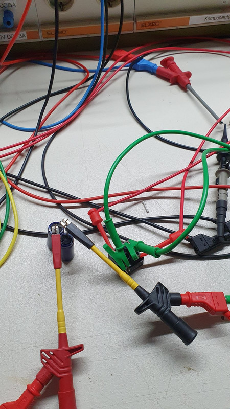 Elko und Gleichrichter (1)