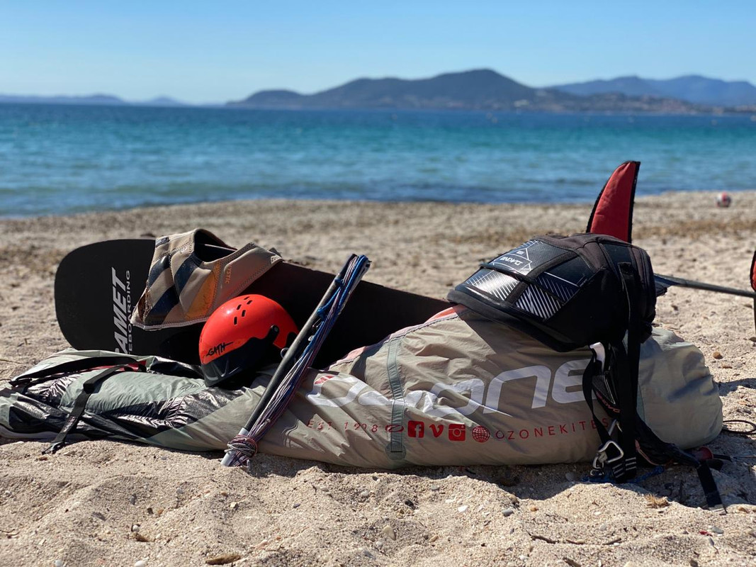 56706541-8F82-487D-9656-112B8522EE74