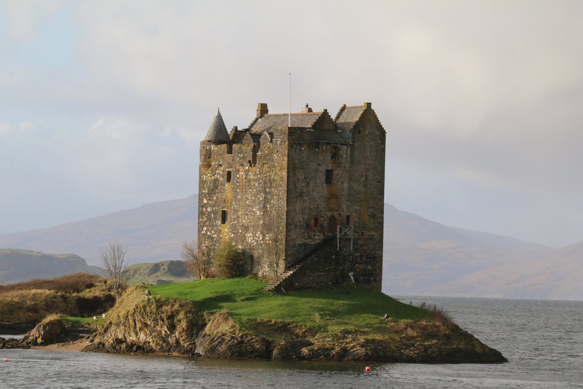 2A300929-8A3B-4160-B4F2-23095F645453