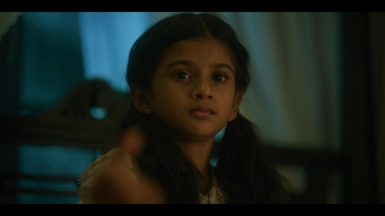 typewriter season 1 episode 1 - four kids and a dog.mkv[2020-03-