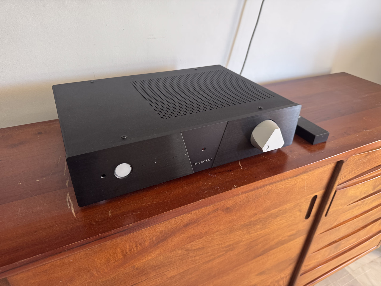 [Image: IMG-9503.avif]