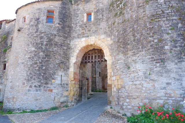 Cordes Sur Ciel y Najac - Sur de Francia 2024 (8)