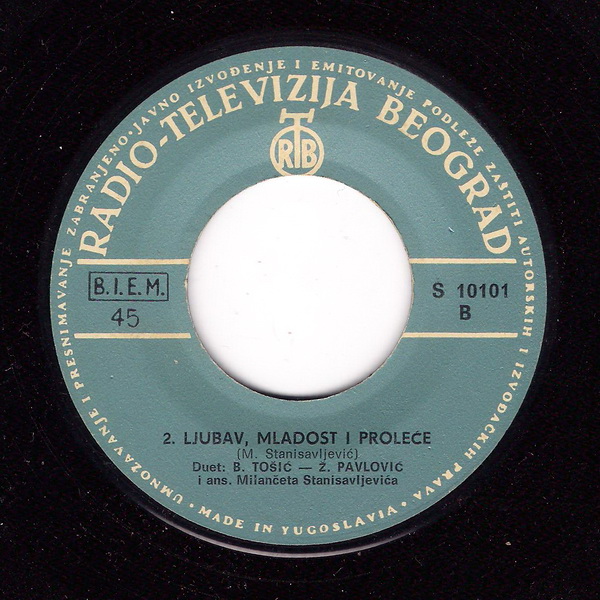 R-2942032-1308385437