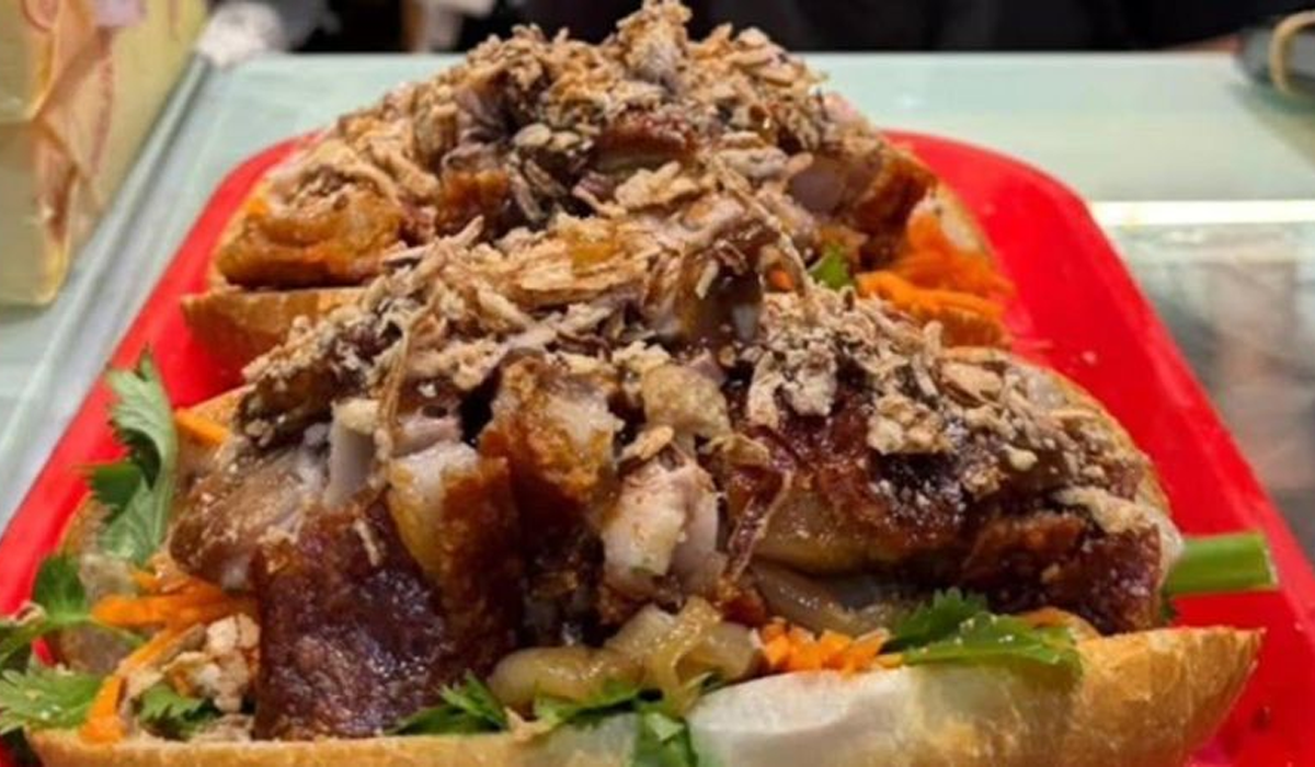 Porsi Roti Melimpah, Pelanggan Marah dan Ancam Tuntut Restoran Rp 75 Juta!
