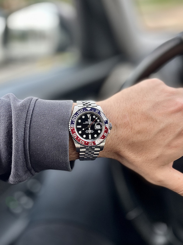 D98BC355-EAE5-4638-BF23-FE7B1A414941