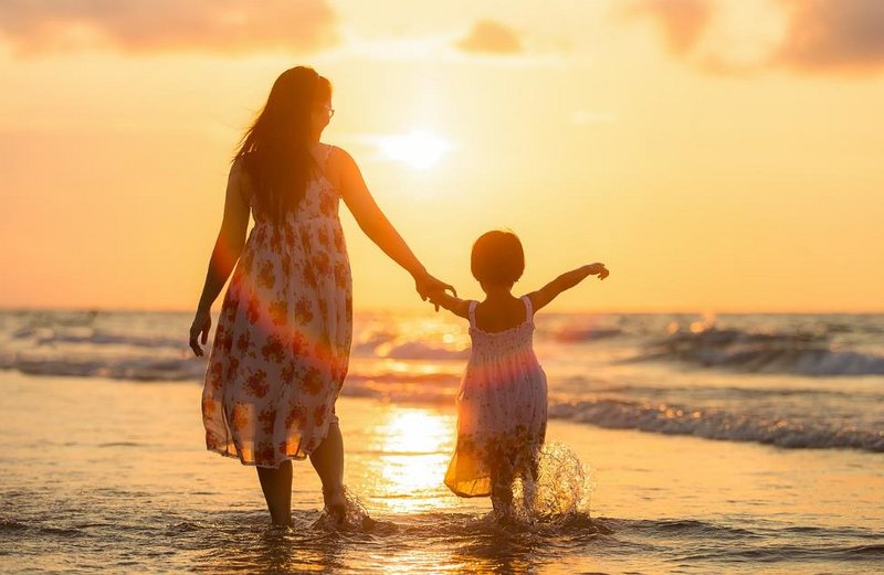 Mamás - El Día de las Madres, fecha especial para expresar los mejores sentimientos a las mamás Madre