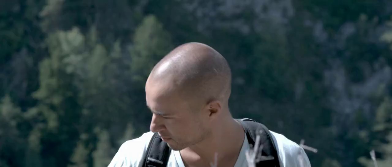 High-Lane-2009-Hindi-Fra-Blu-Ray-720p-x264-AVC-AAC-6ch-MSub-mkv-0001