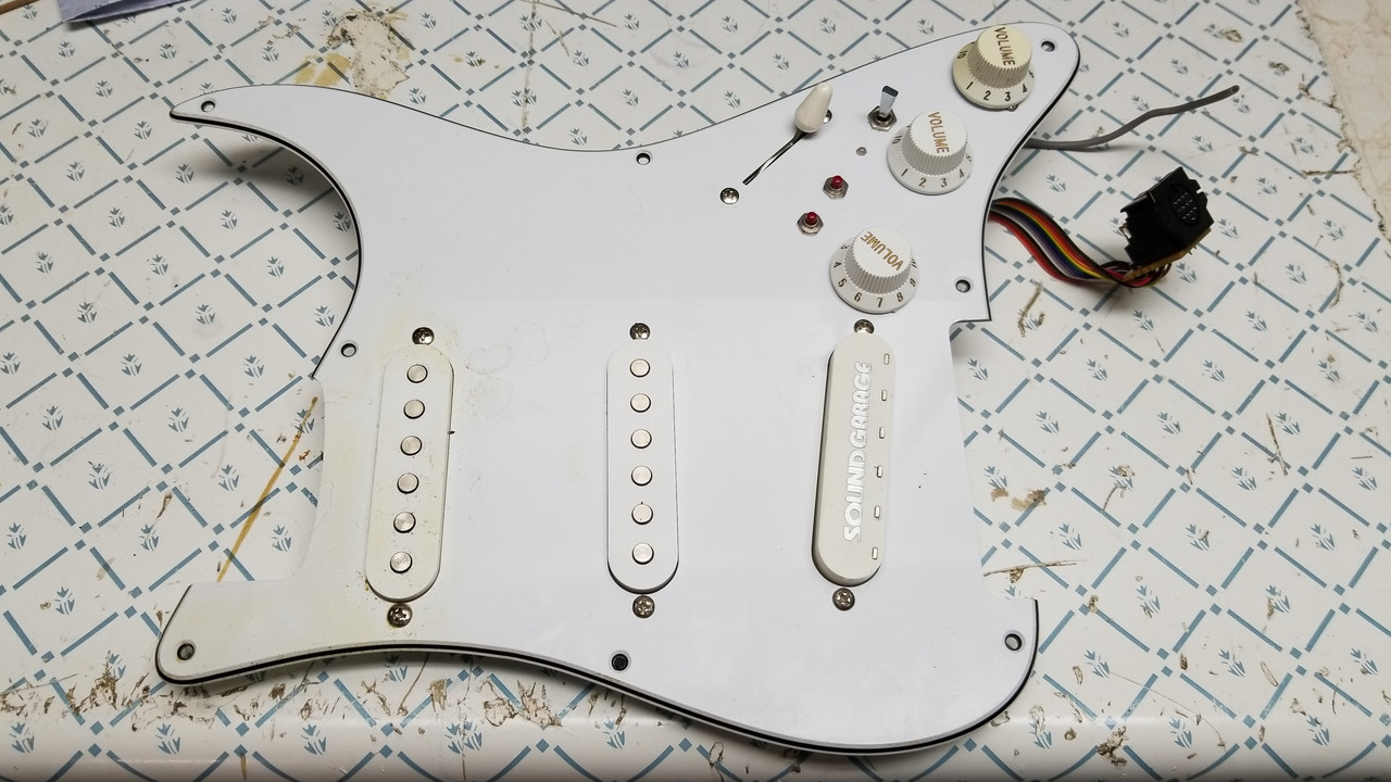 GKギター SOUND GARAGE GK内蔵 ストラトタイプ ギター sound garage