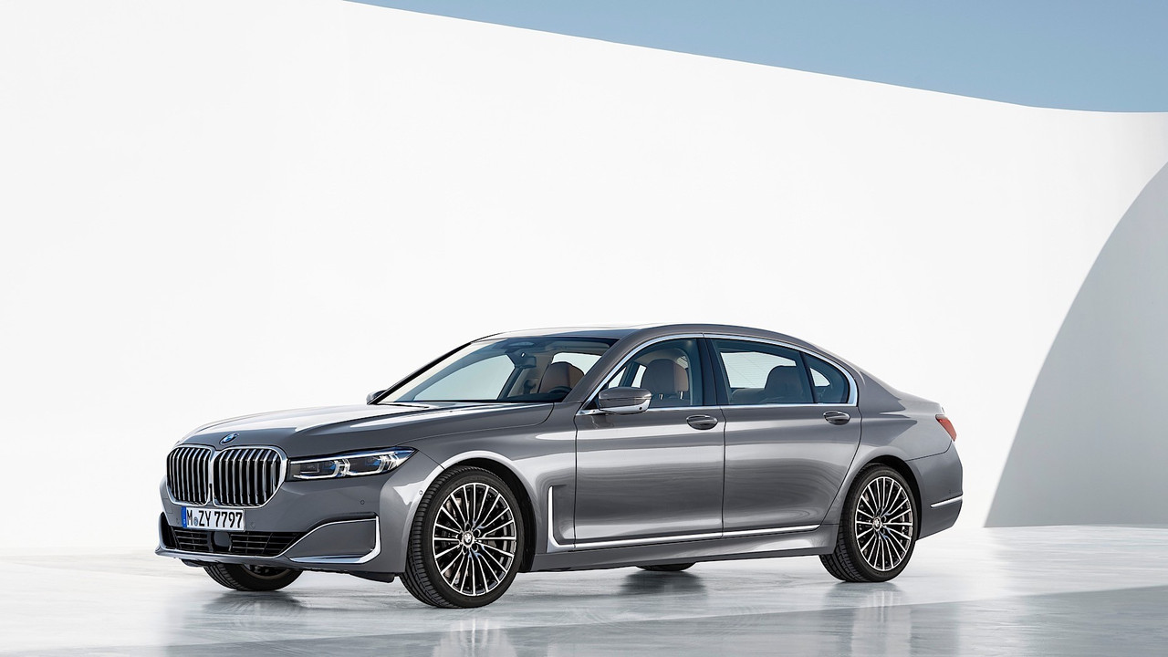 2020 BMW 7 Series (41)