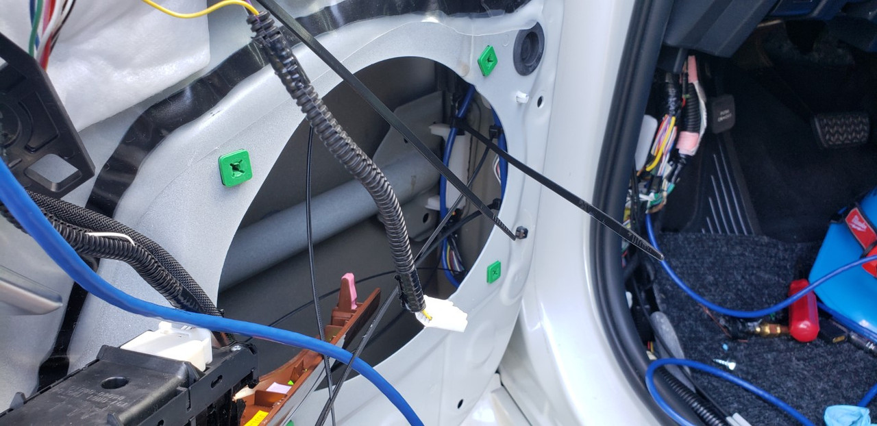 SiennaTrainHornInstall (100)