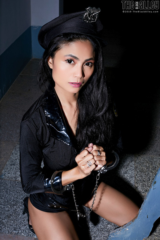 leah-06-018