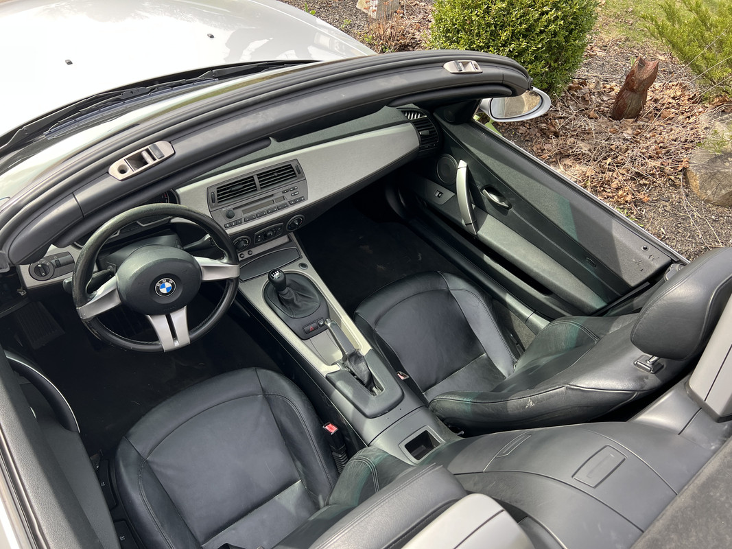 B3DB81E3-40C6-4EAD-A263-A16D6AF778D8