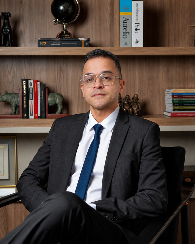 Dr. Igor Sousa