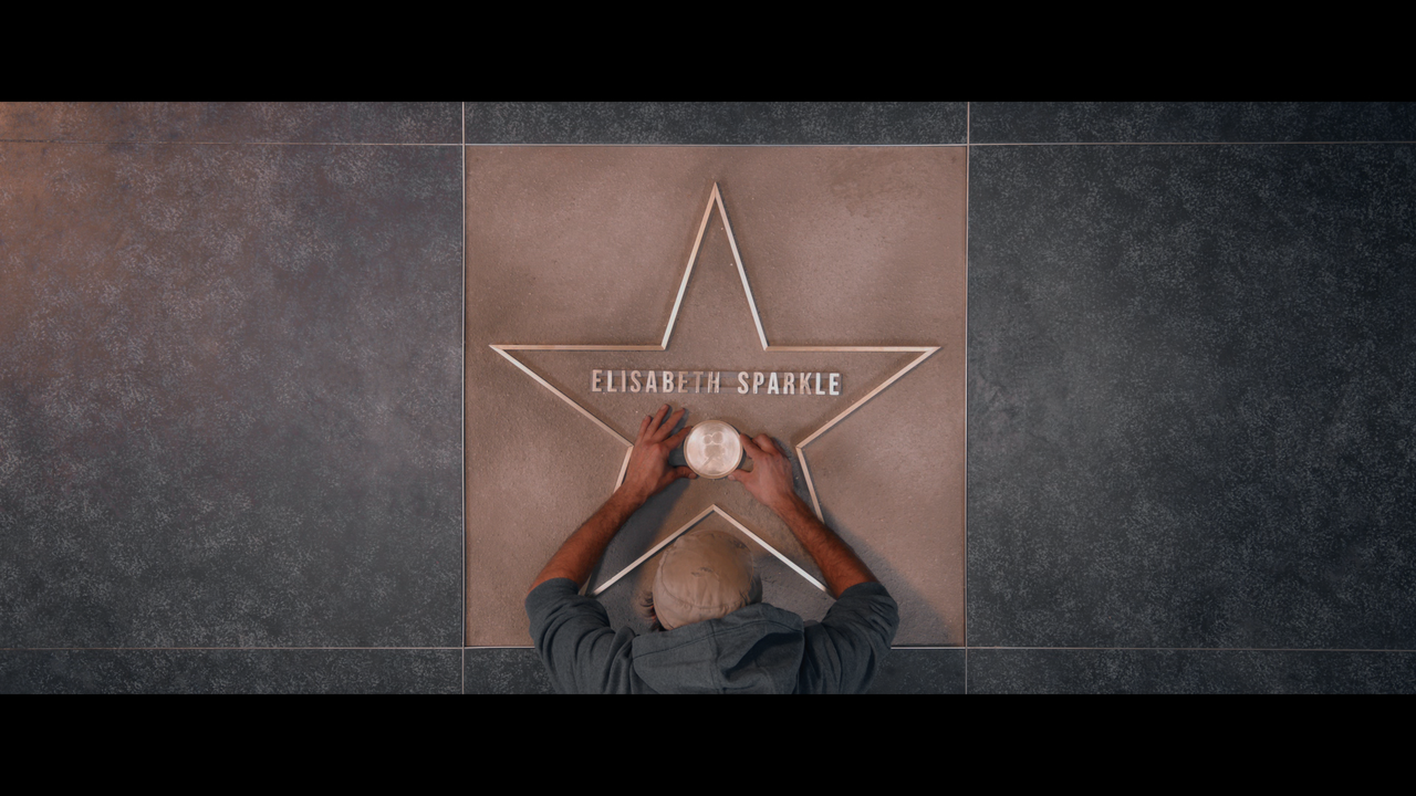 mpv-shot_THE.SUBSTANCE.2024.2160p.UHD.BDREMUX.HDR.DV.HEVC-Нечипорук_00_02_28_0001