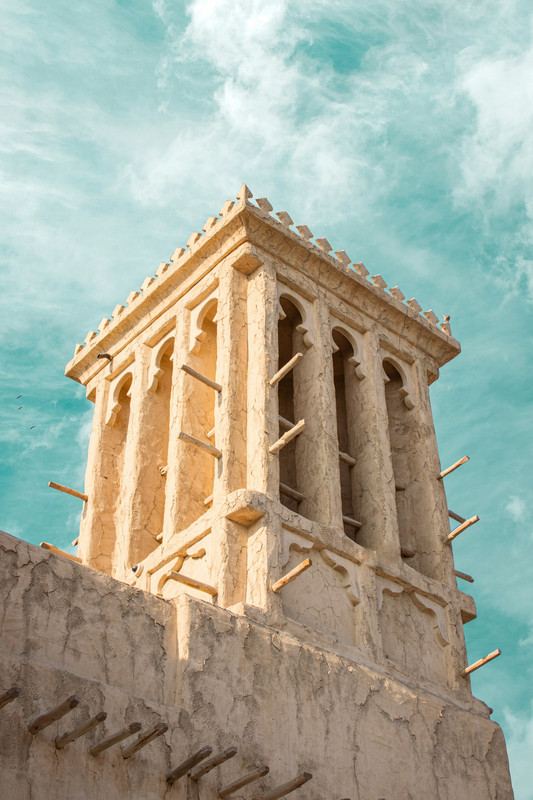 Old Dubai souks and heritage
